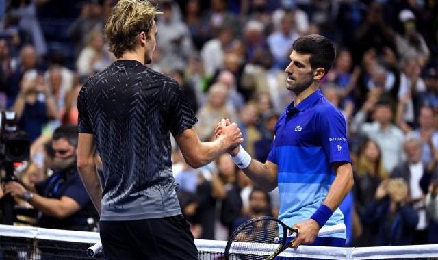 v站-第三次跻身总决赛半决赛 兹维列夫年内五战德约