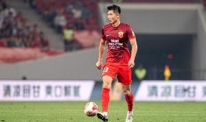 东体：战申花前海港今晚不会有任何保留 魏震再染黄将停赛