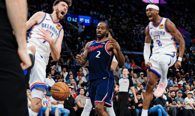 雷霆本赛季3-0横扫快船，连续两个赛季横扫&amp;amp;跨赛季拿到8连胜