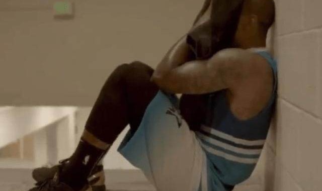 v站-他们放弃了我！小IT泪崩的背后 是30岁男人的无奈